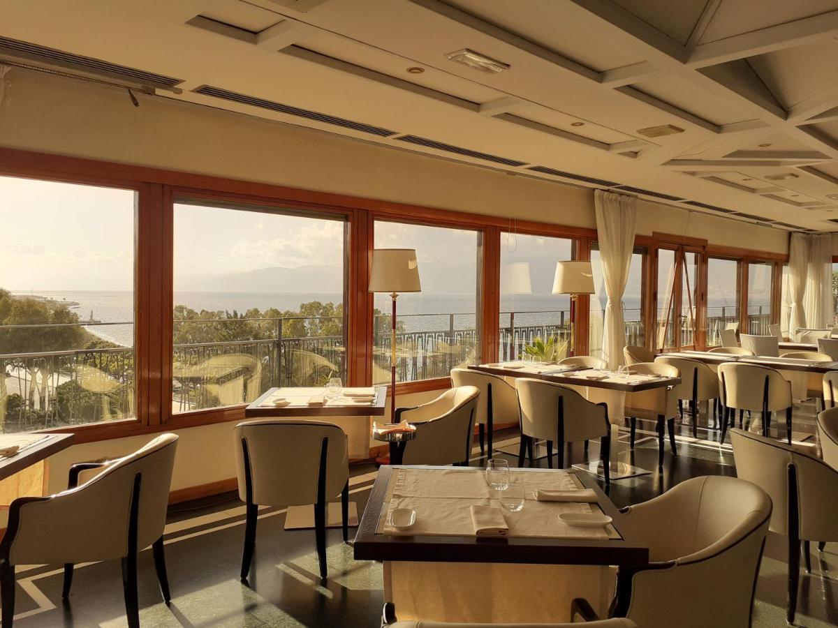 Grand Hotel Excelsior Реджо-ди-Калабрия Экстерьер фото