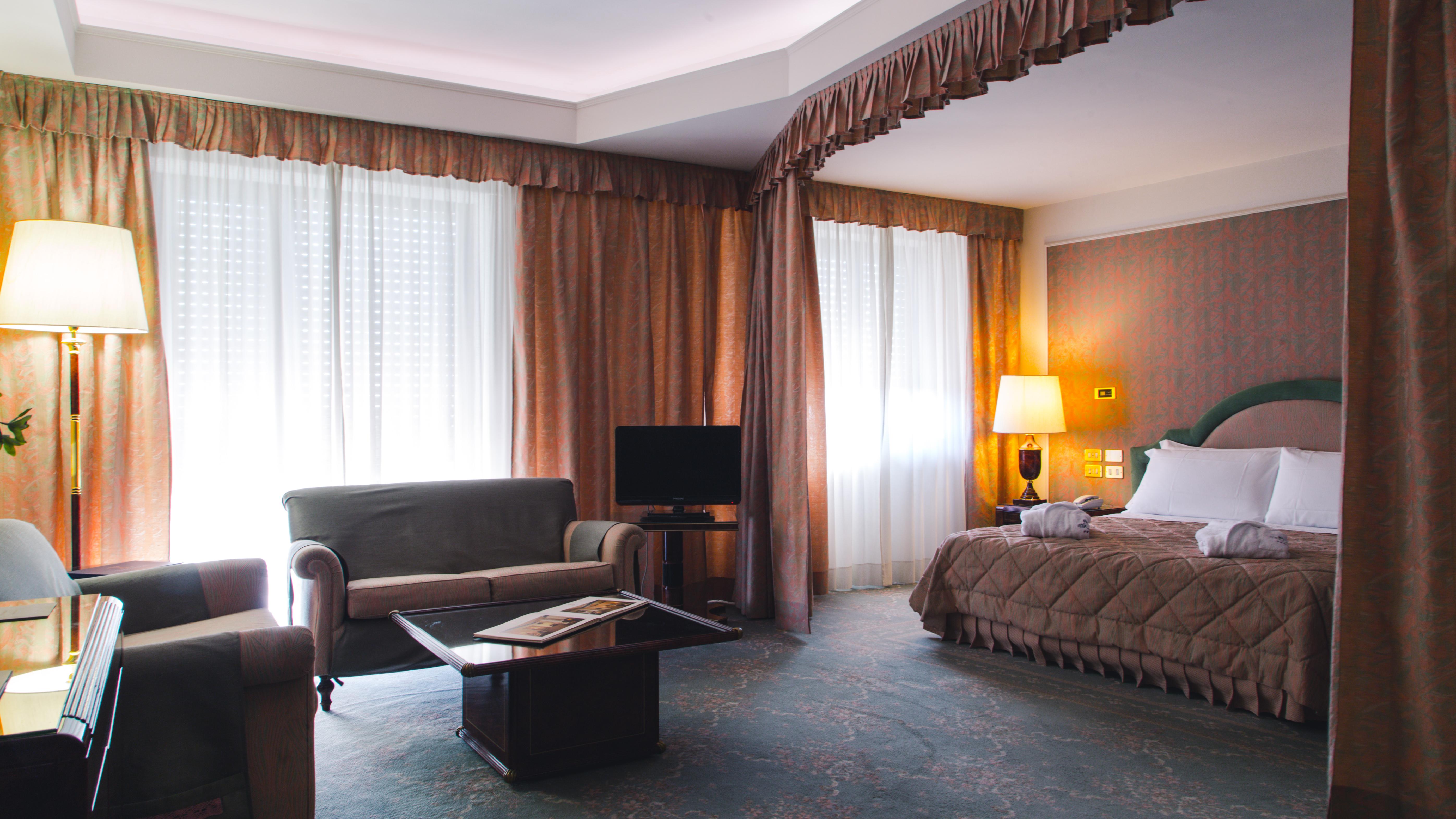 Grand Hotel Excelsior Реджо-ди-Калабрия Экстерьер фото